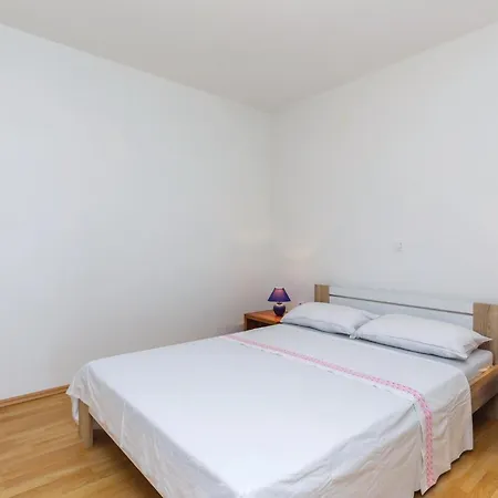 Apartment Awesome In With Wifi *